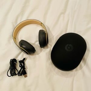 Beats by Dr. Dre - Beats Studio 3 Wireless